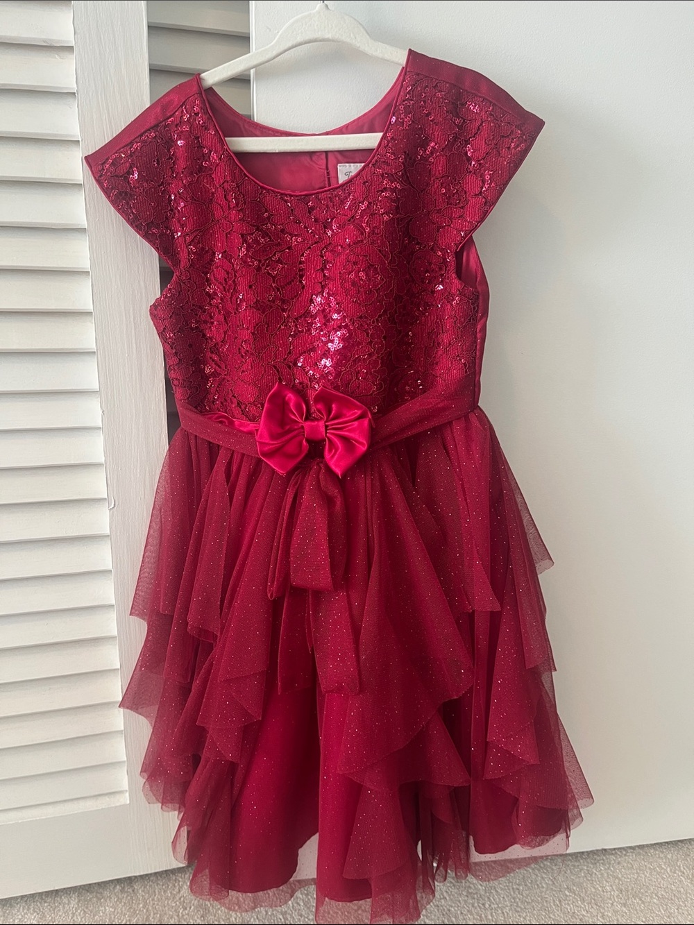 Red party dress